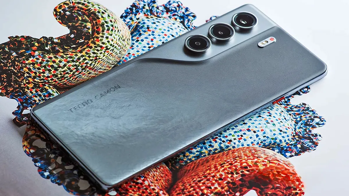 Tecno Camon 40